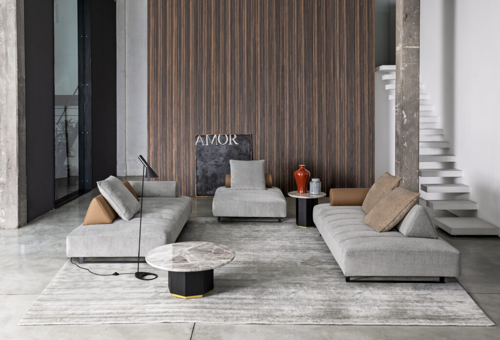 Modular 3-piece Jay Sofa in beige velvet fabric