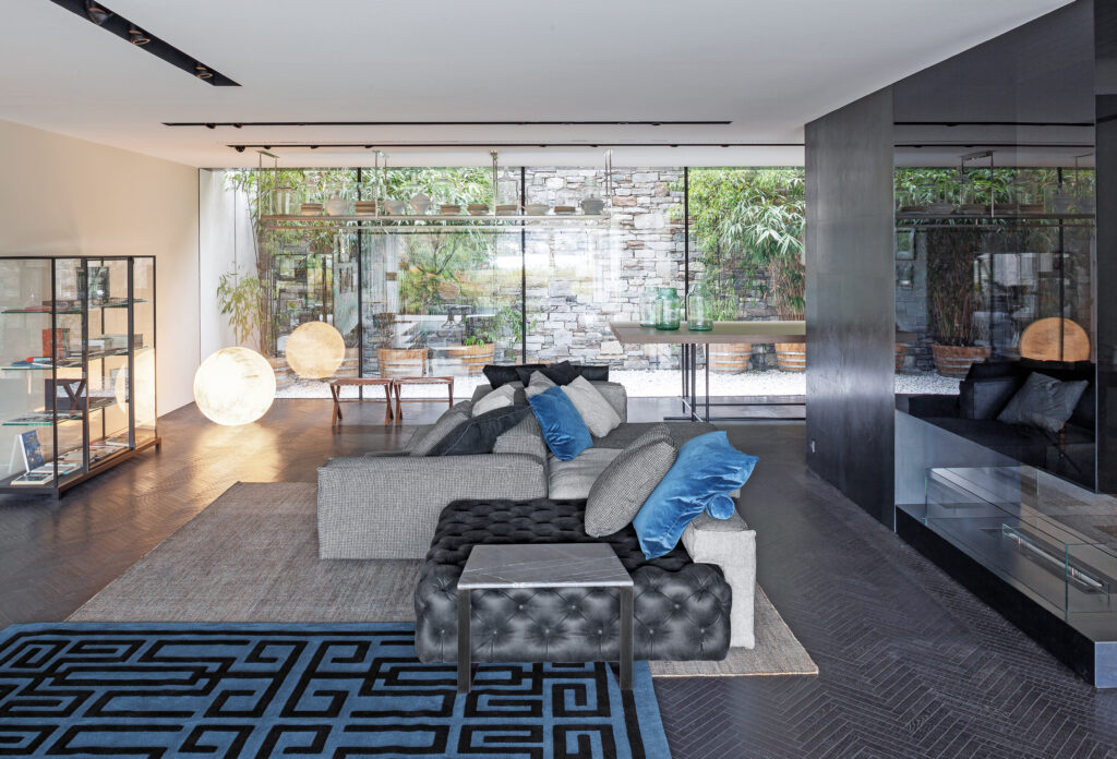 Side view of Tian Gold Sofa with 6 seats